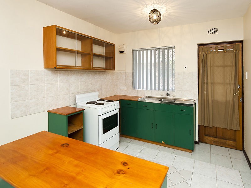 16/76 Kent Street, Rockingham WA 6168