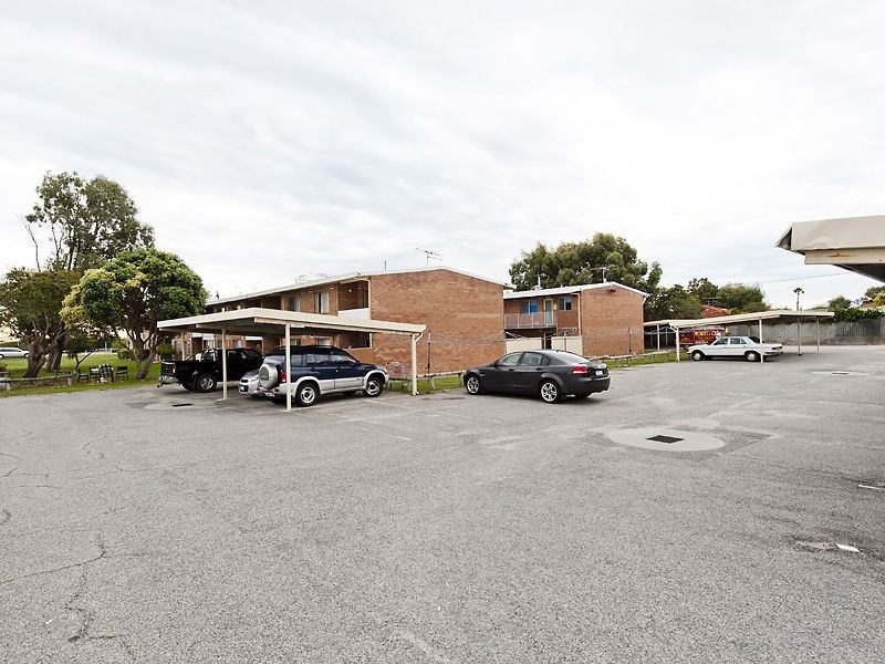 16/76 Kent Street, Rockingham WA 6168