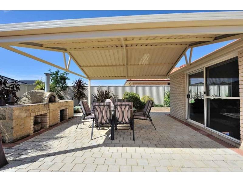 29 Windermere Way, Waikiki WA 6169