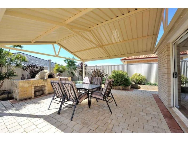 29 Windermere Way, Waikiki WA 6169