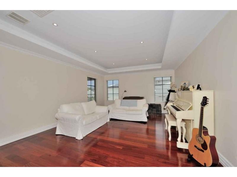 40 The Hawthorns, Baldivis WA 6171