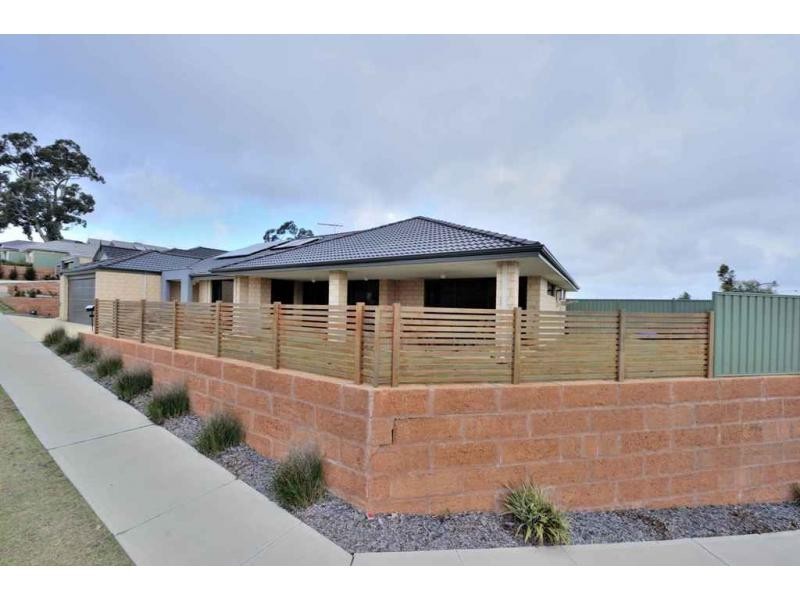 13 Explorers Crescent, Baldivis WA 6171