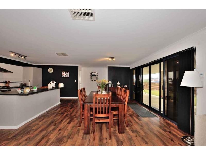 13 Explorers Crescent, Baldivis WA 6171