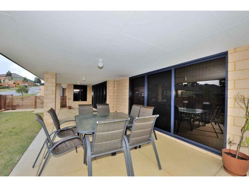 13 Explorers Crescent, Baldivis WA 6171