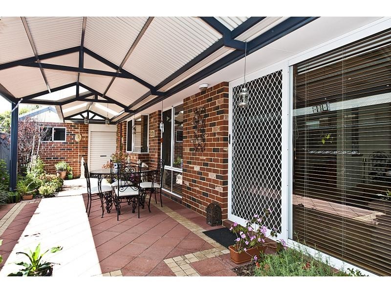 19 Foxton Boulevard, High Wycombe WA 6057