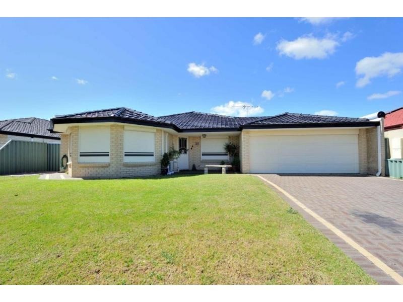 27 Belmez Turn, Port Kennedy WA 6172