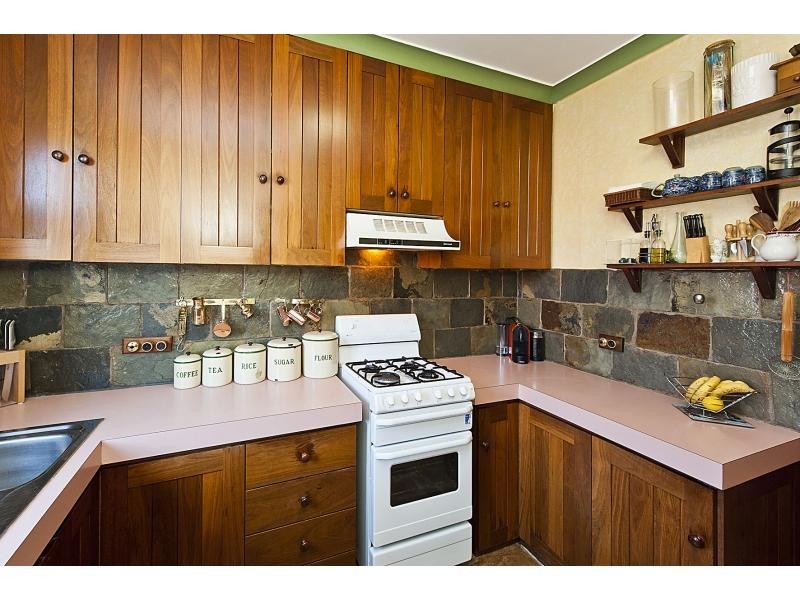 527 Safety Bay Road, Waikiki WA 6169