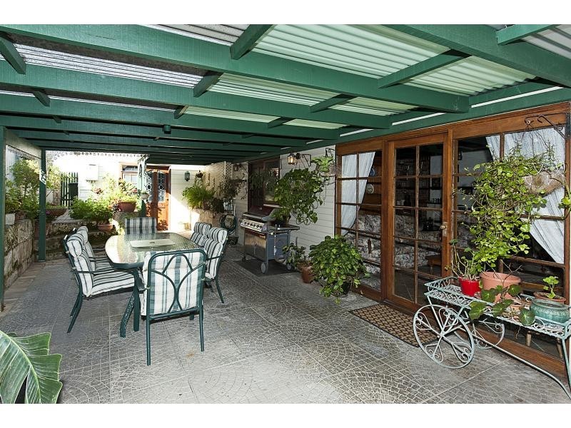 527 Safety Bay Road, Waikiki WA 6169