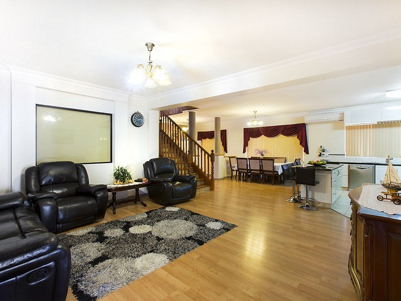 46 Warrida Way, Maddington WA 6109