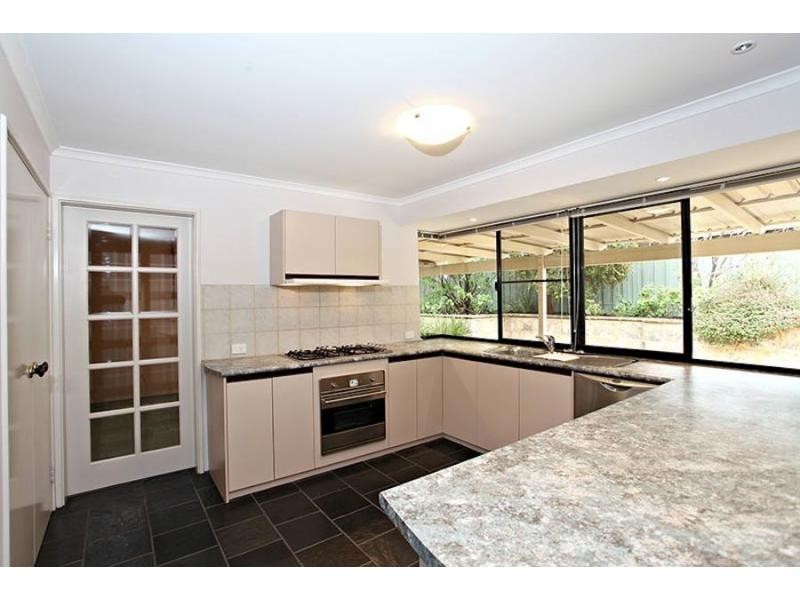 20 Jubaea Court, Canning Vale WA 6155