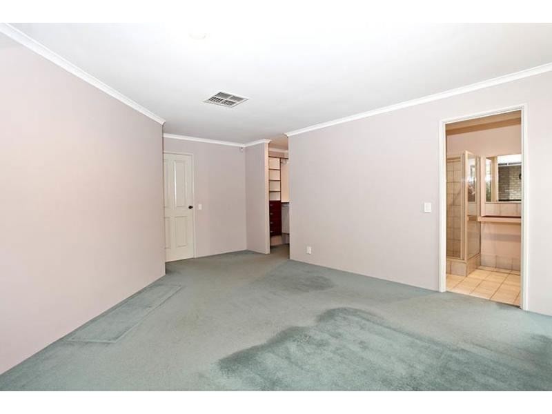 20 Jubaea Court, Canning Vale WA 6155