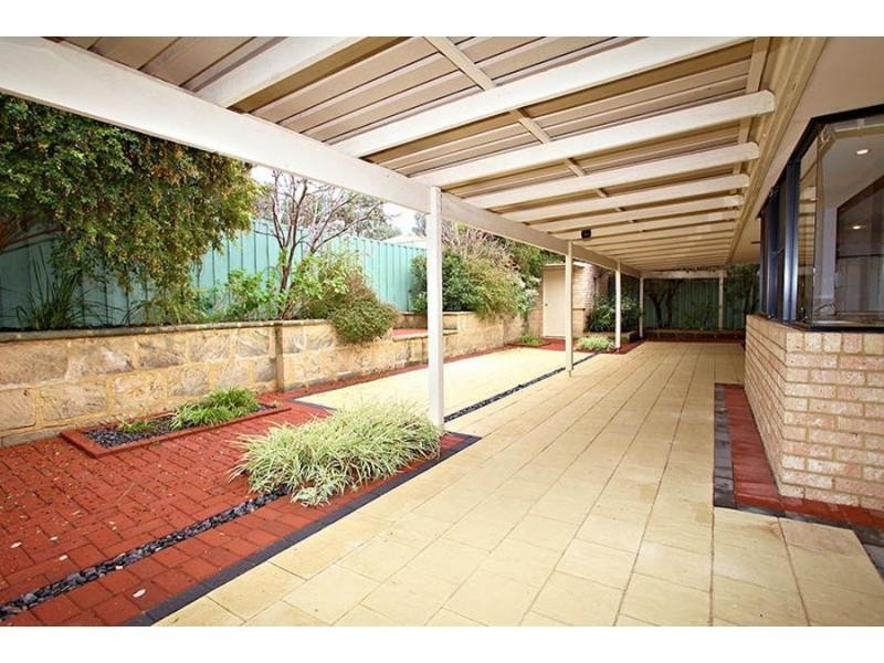 20 Jubaea Court, Canning Vale WA 6155