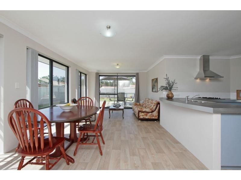 6 Westwell Street, Beckenham WA 6107