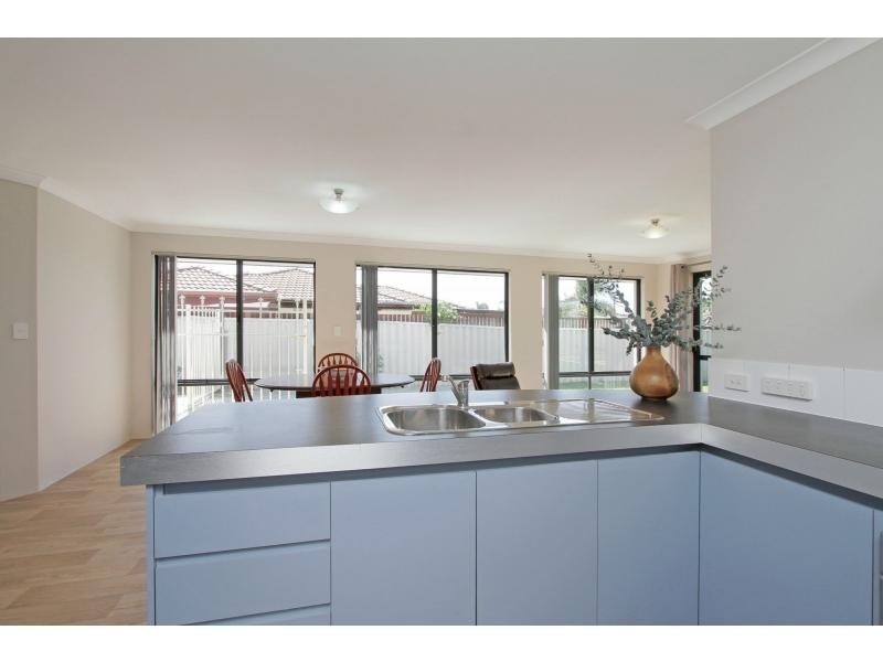 6 Westwell Street, Beckenham WA 6107