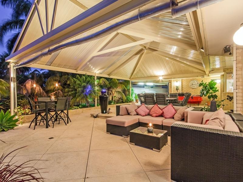 8 Alfred Close, Safety Bay WA 6169