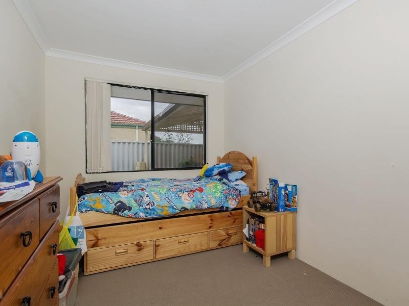 2 Belmont Close, Port Kennedy WA 6172