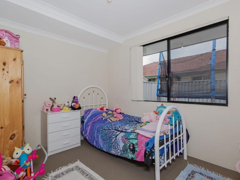 2 Belmont Close, Port Kennedy WA 6172