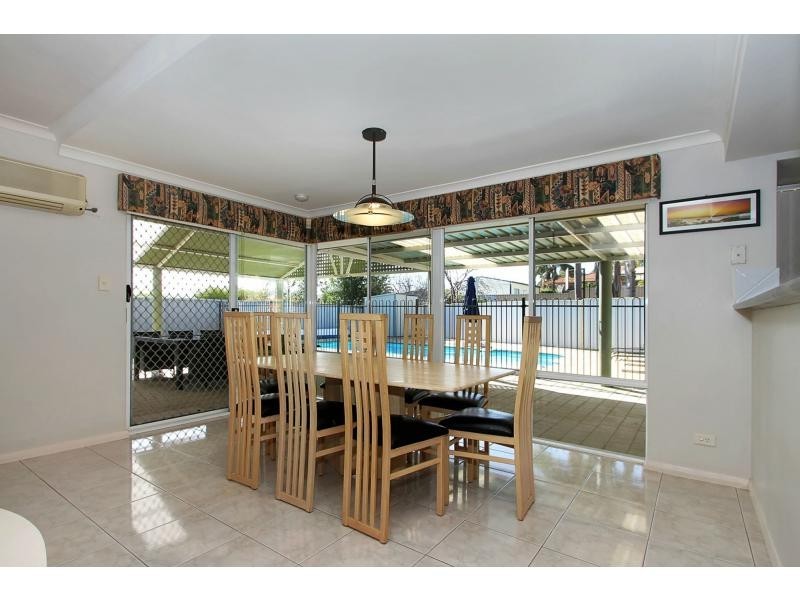 10 Twin View, Swan View WA 6056