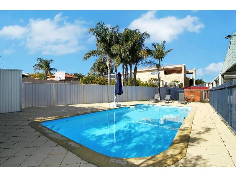 10 Twin View, Swan View WA 6056