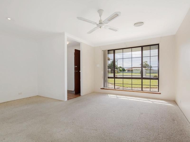 49 Hennessy Way, Rockingham WA 6168