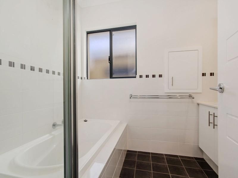 8/15 Benjamin Way, Rockingham WA 6168