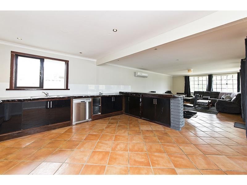 12 Biscayne Street, Safety Bay WA 6169