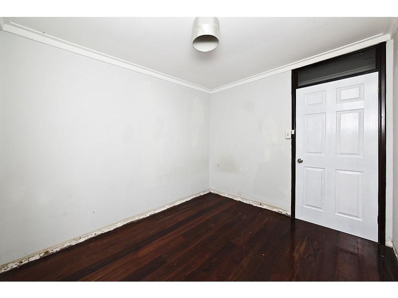 12 Biscayne Street, Safety Bay WA 6169