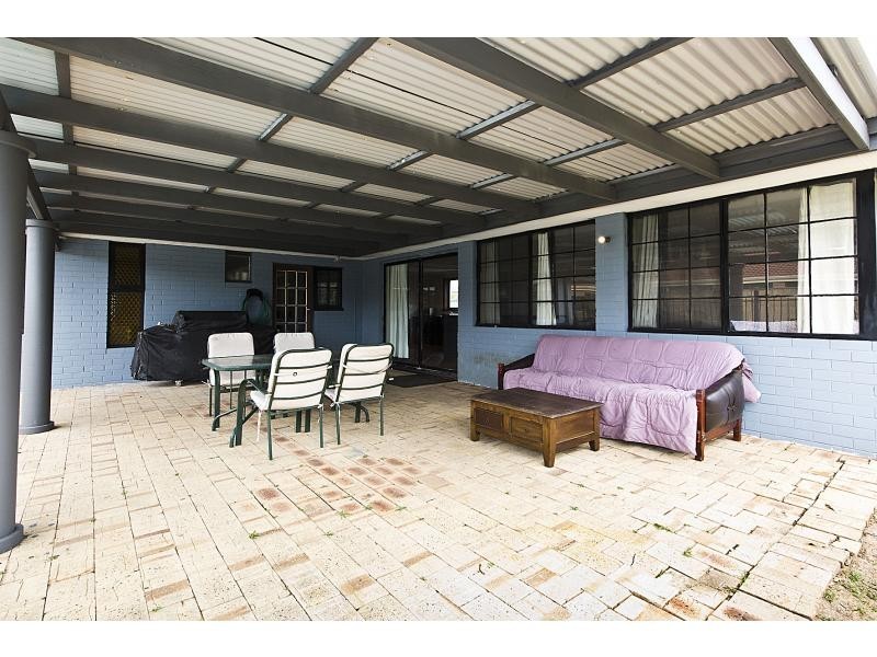 12 Biscayne Street, Safety Bay WA 6169