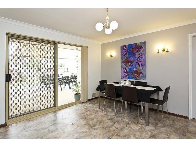 11 Tana Court, Waikiki WA 6169