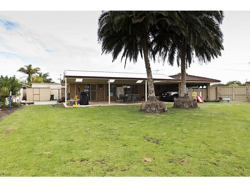 11 Tana Court, Waikiki WA 6169