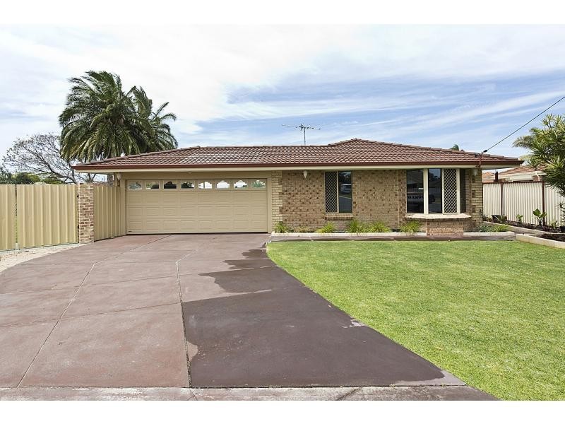 11 Tana Court, Waikiki WA 6169