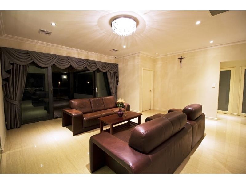 9 Bencubbin Crescent, Dianella WA 6059