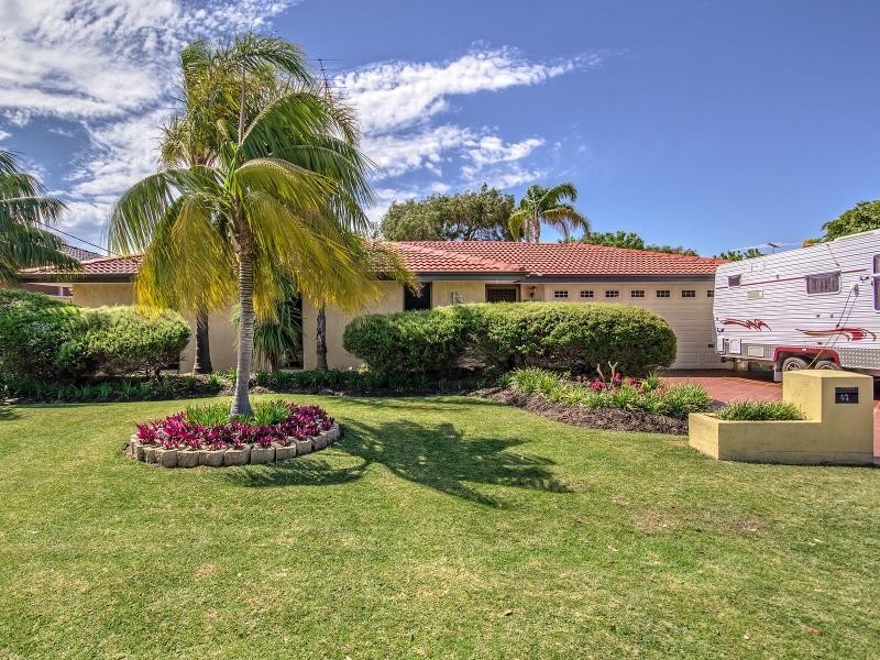 47 Donald Drive, Safety Bay WA 6169