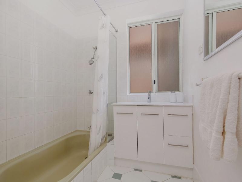 47 Donald Drive, Safety Bay WA 6169