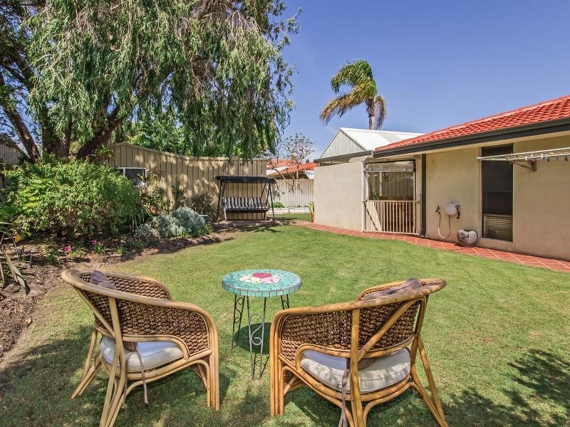 47 Donald Drive, Safety Bay WA 6169