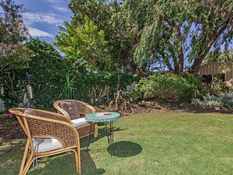 47 Donald Drive, Safety Bay WA 6169