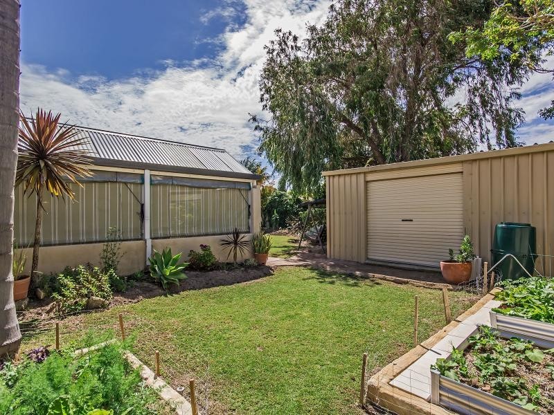 47 Donald Drive, Safety Bay WA 6169