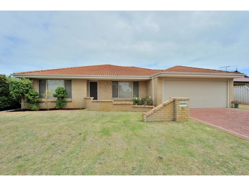 5 Benalla Place, Rockingham WA 6168