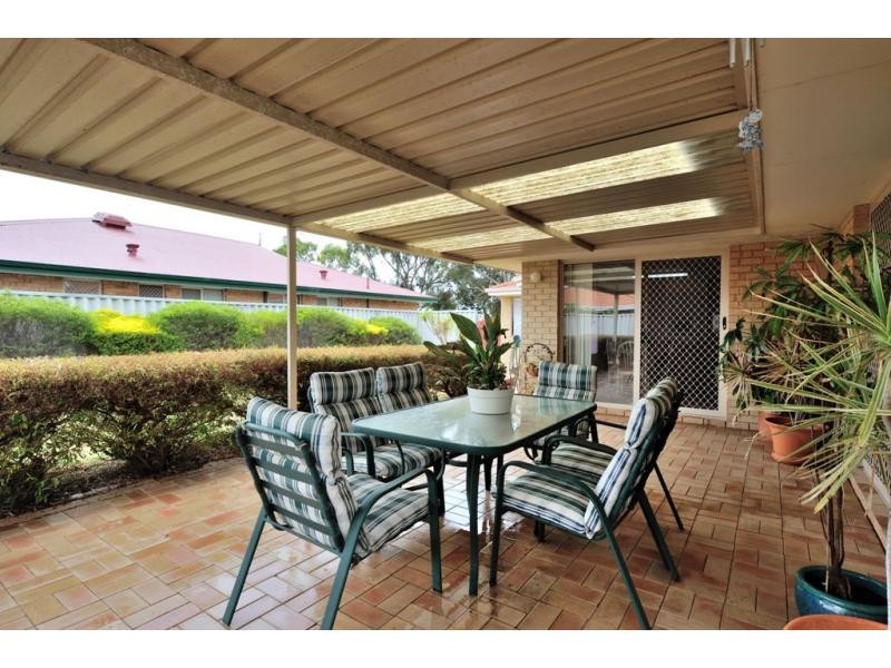 5 Benalla Place, Rockingham WA 6168