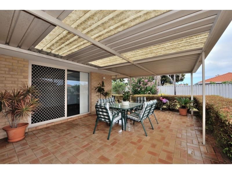 5 Benalla Place, Rockingham WA 6168