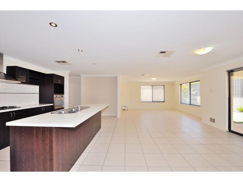 29 Lemon Gum Drive, Baldivis WA 6171