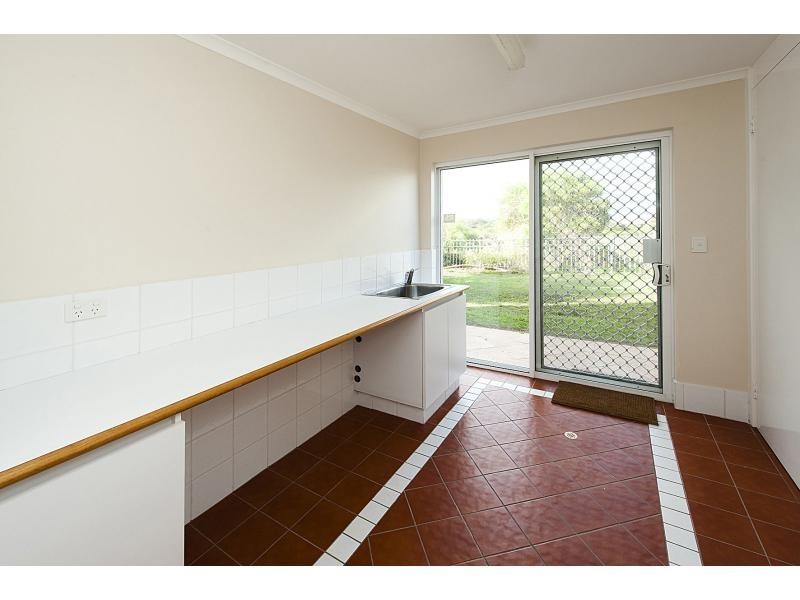 2 Orlando Boulevard, Secret Harbour WA 6173