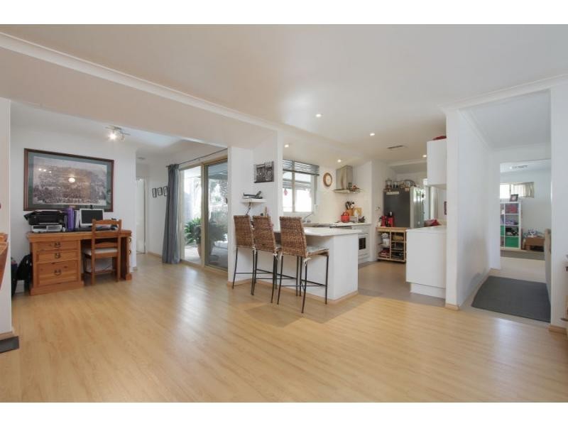 163 Vellgrove Avenue, Parkwood WA 6147