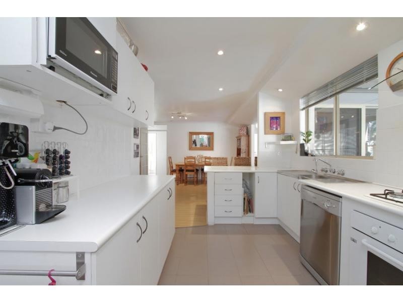 163 Vellgrove Avenue, Parkwood WA 6147