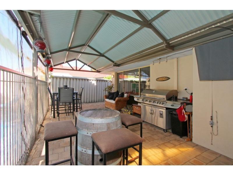 163 Vellgrove Avenue, Parkwood WA 6147