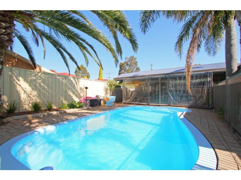 163 Vellgrove Avenue, Parkwood WA 6147