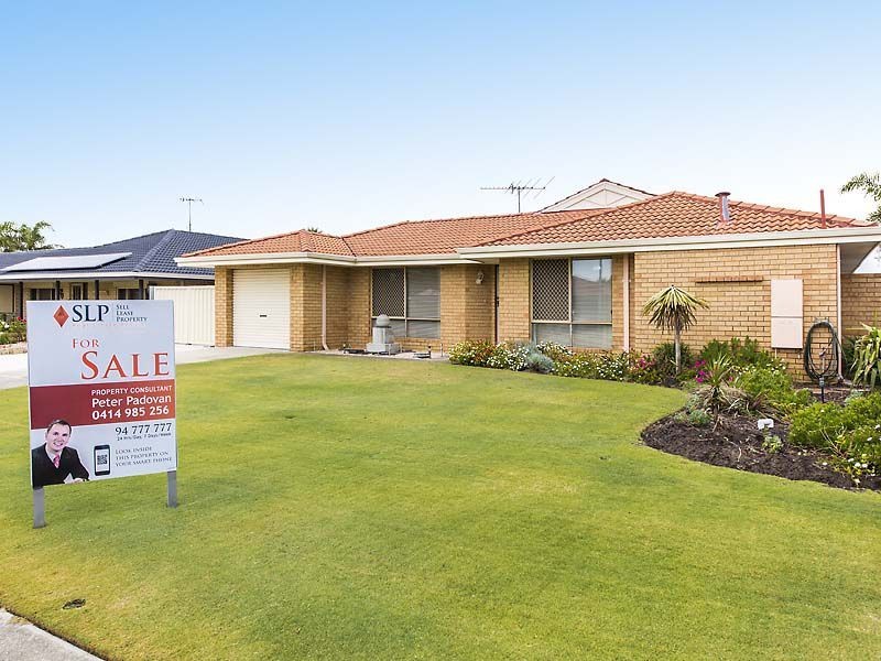 4 Chusan Court, Warnbro WA 6169
