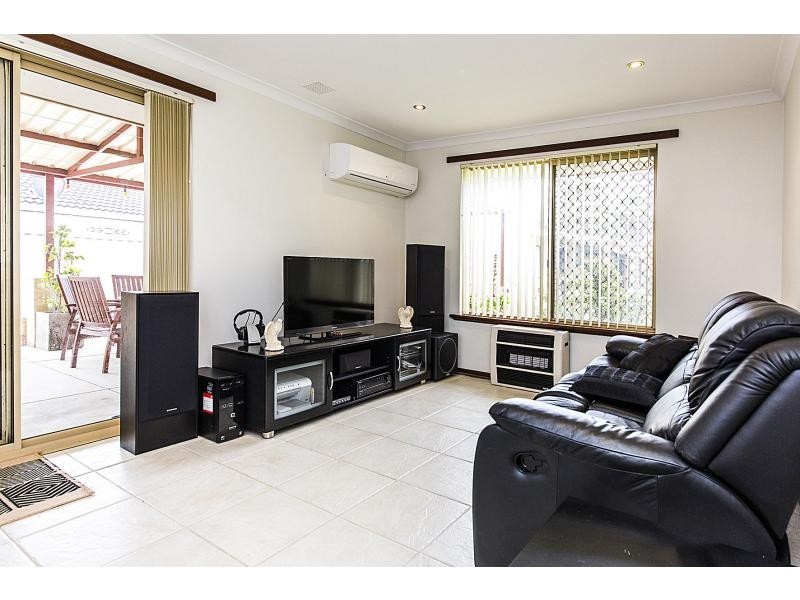 4 Chusan Court, Warnbro WA 6169