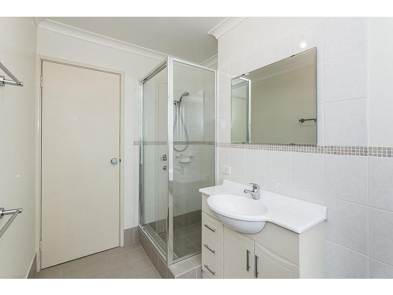 4 Chusan Court, Warnbro WA 6169