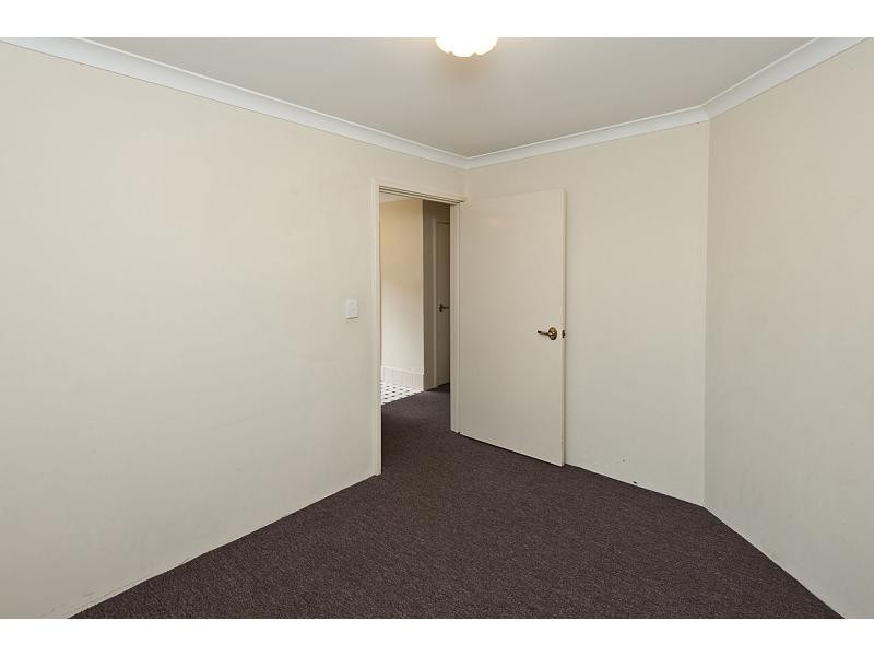 5/2 Redbud Mews, Cooloongup WA 6168